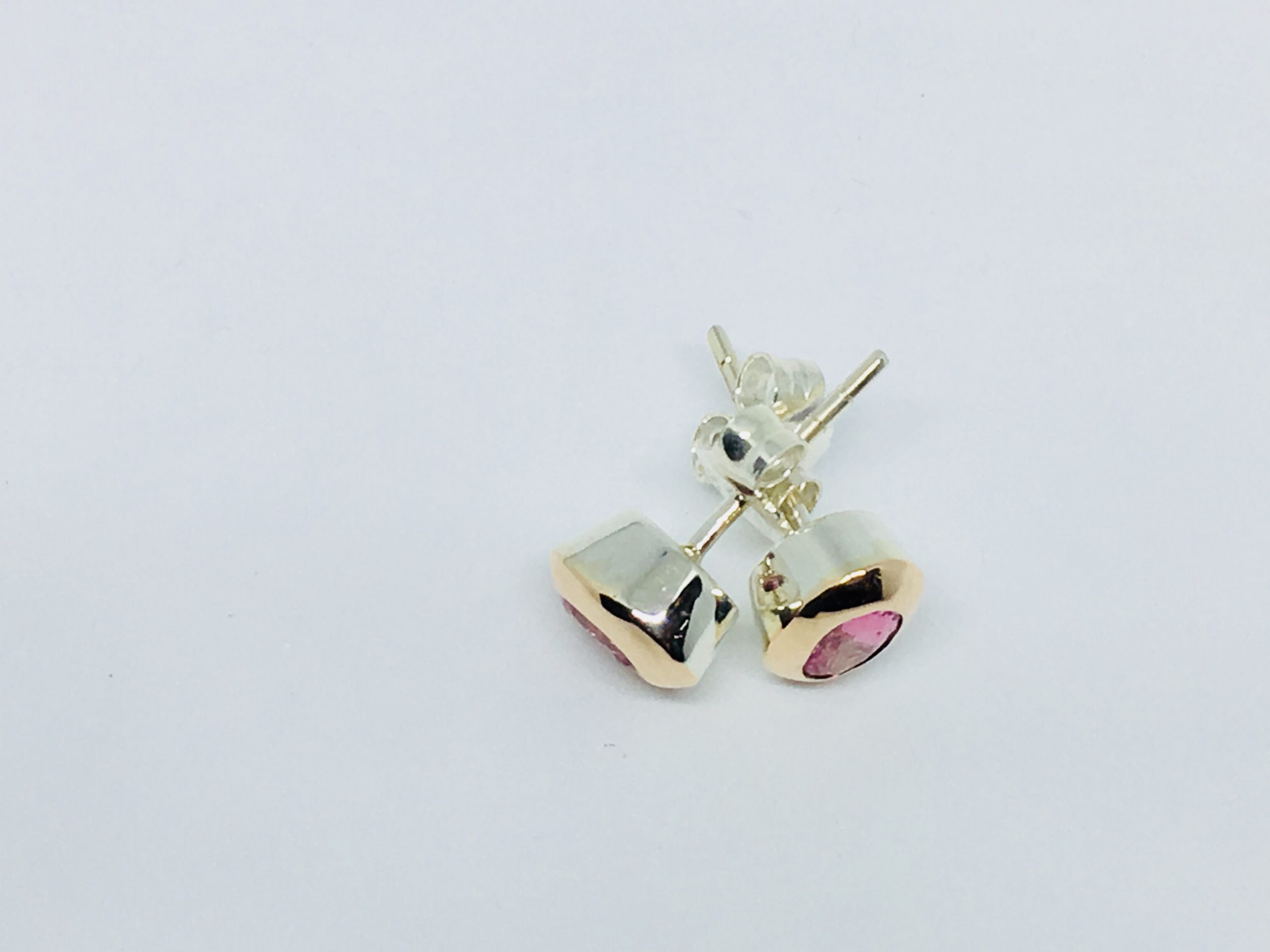 05EA17E9-8BB7-4D7F-9698-D39FA20192A3